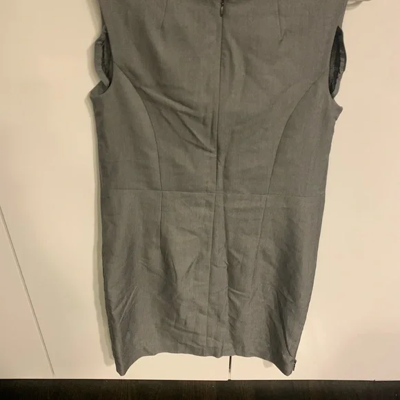 Gap Dress - Picture 2 of 3